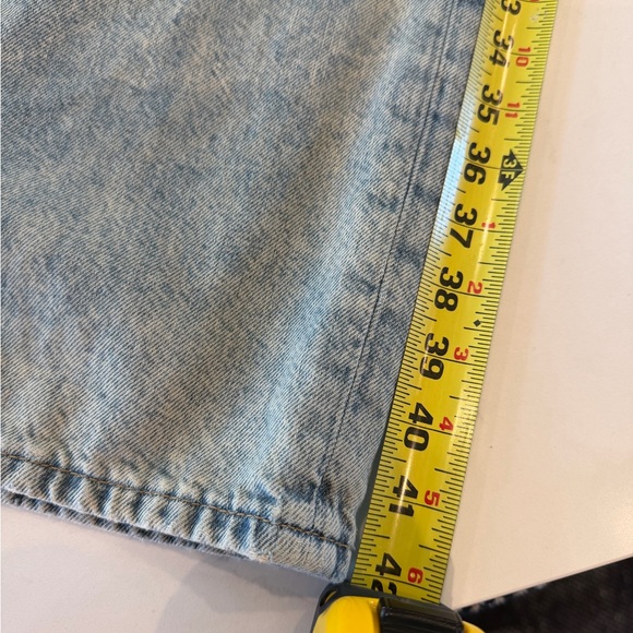 We The Free Palmer Cuffed Jeans (ONLY WORN ONCE) - Picture 8 of 12